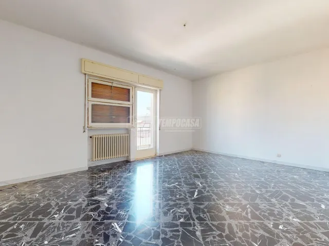 Vierzimmerwohnung in Via Enrico Toti 20, Mola di Bari - Foto 1