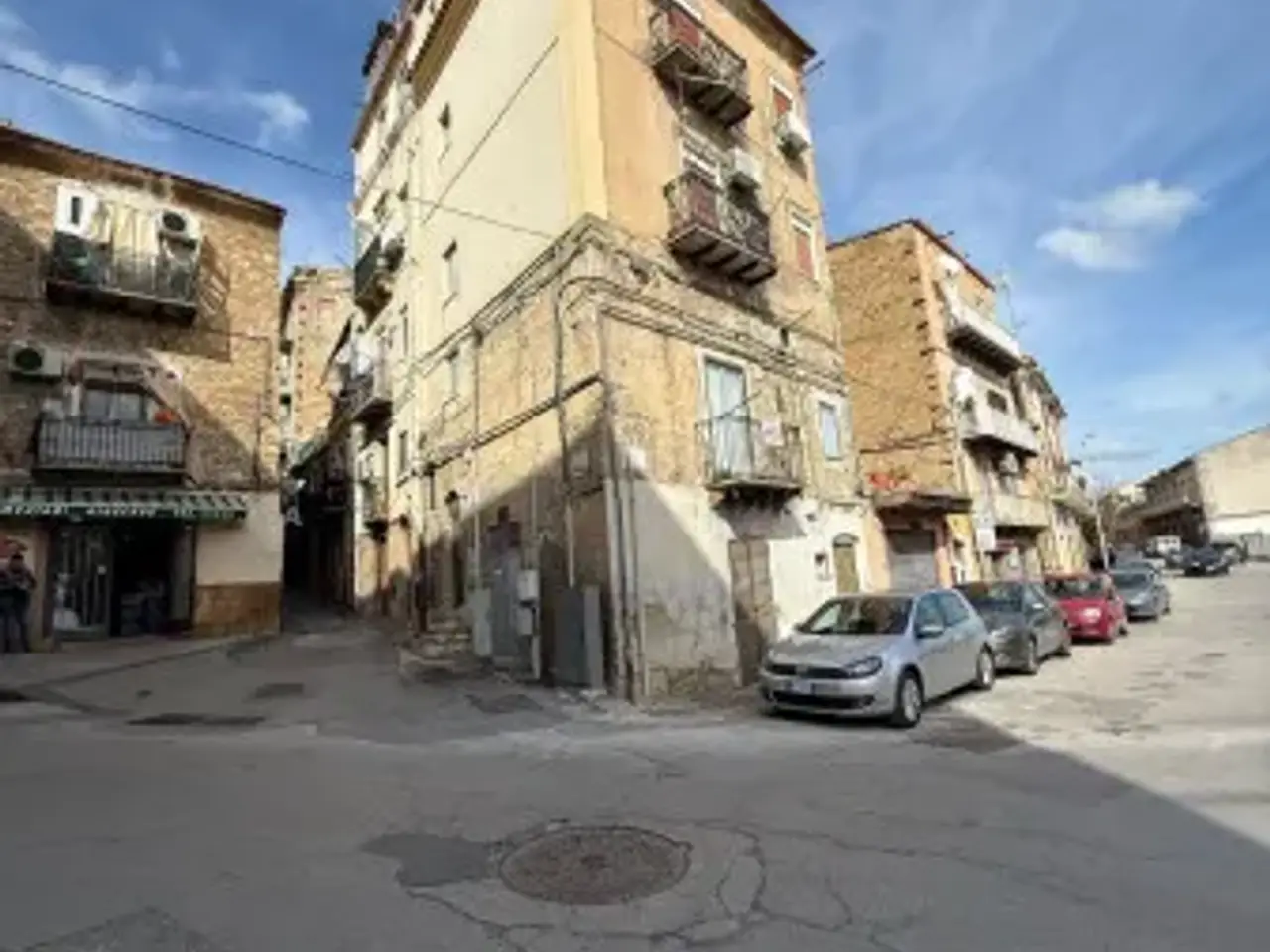 Negozio in Via Vespri Siciliani 2, Caltanissetta, {3} - Foto 2