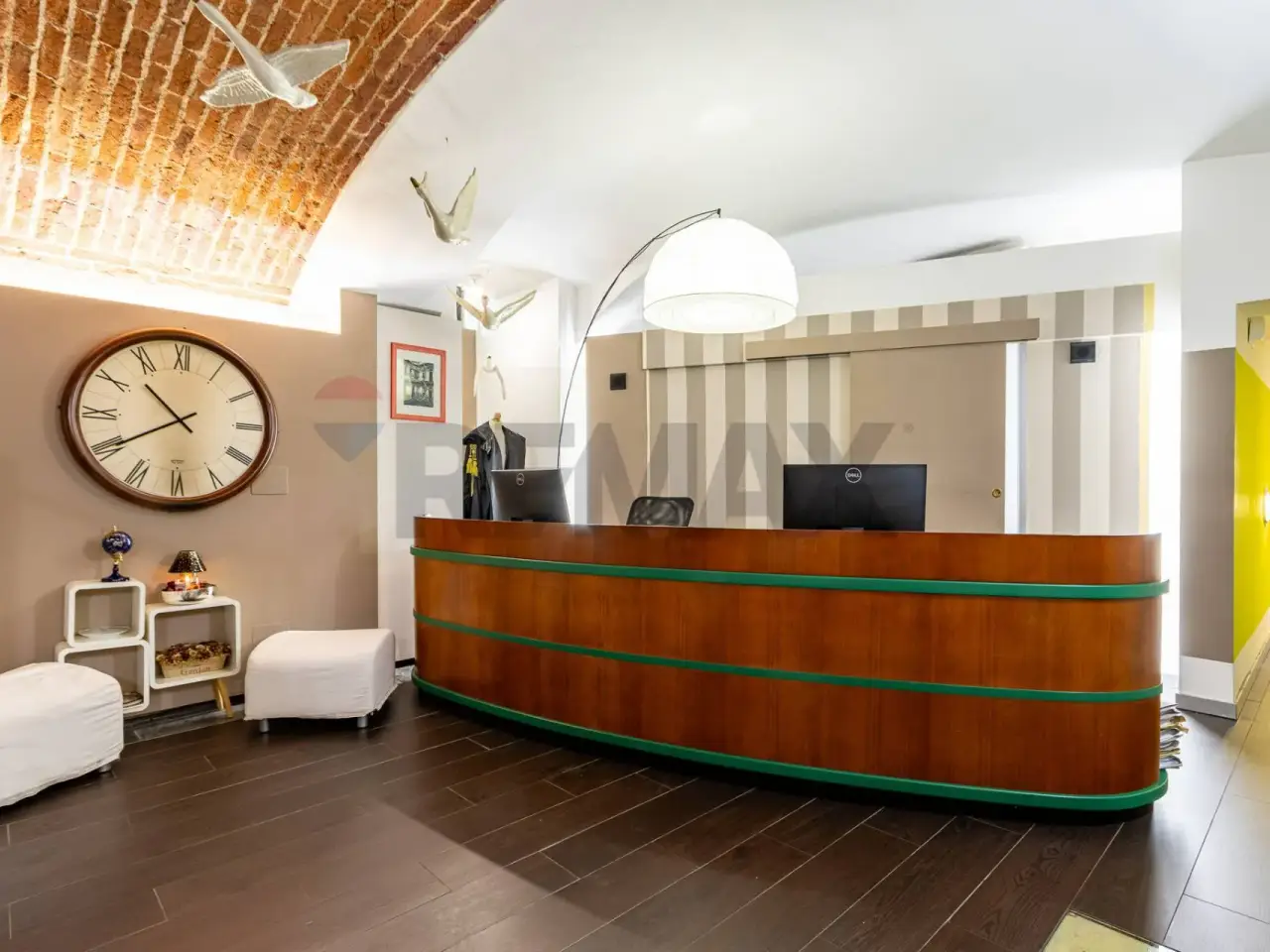 Ufficio in Alzaia Naviglio Grande 46, Milano, {3} - Foto 1