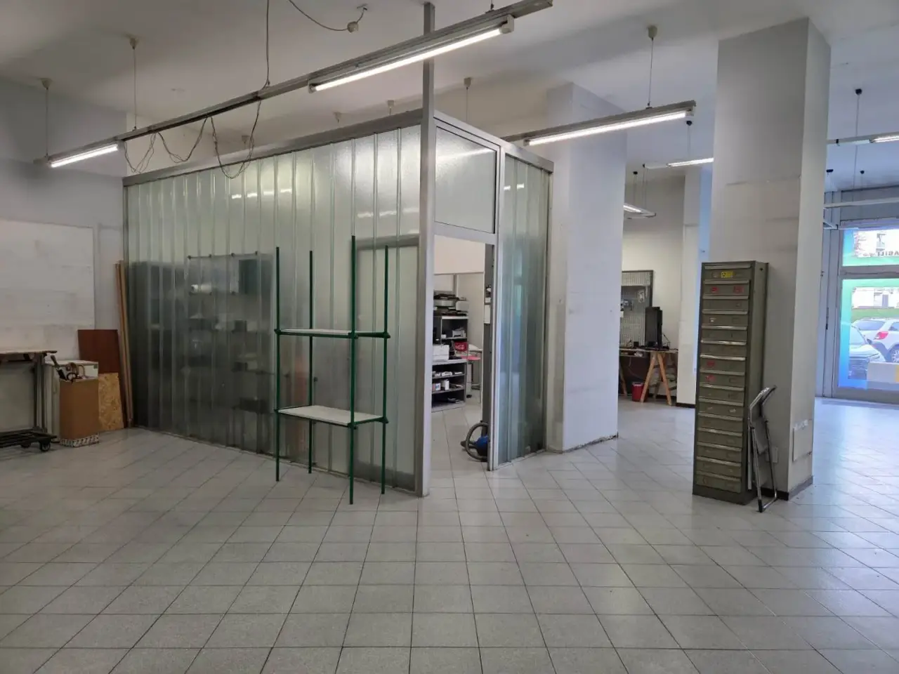 Negozio in Viale Marelli, Sesto San Giovanni, {3} - Foto 1