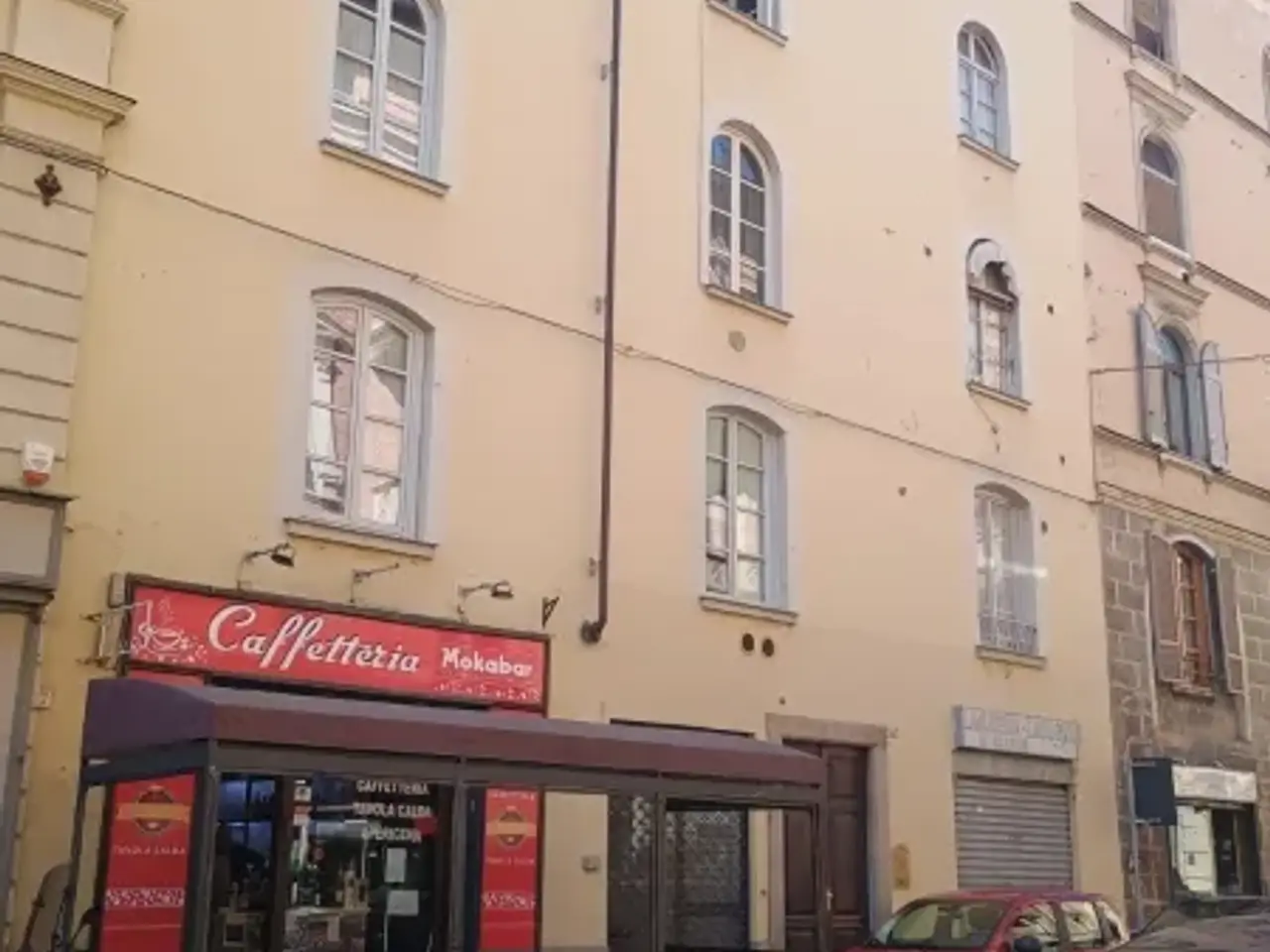 Esercizio commerciale in , Torino, {3} - Foto 1