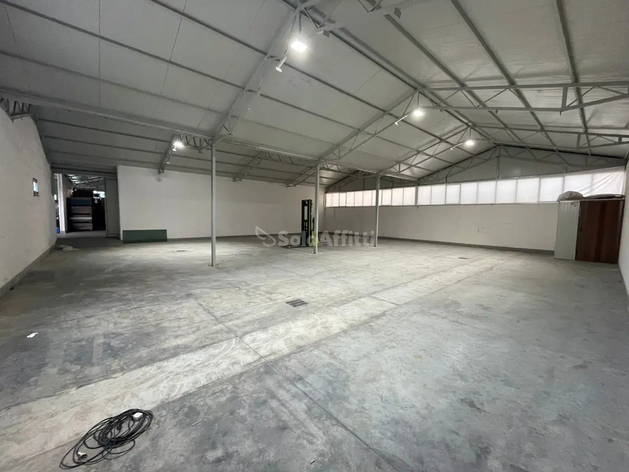 Magazzino in Via Mastrilli, Maddaloni, {3} - Foto 2