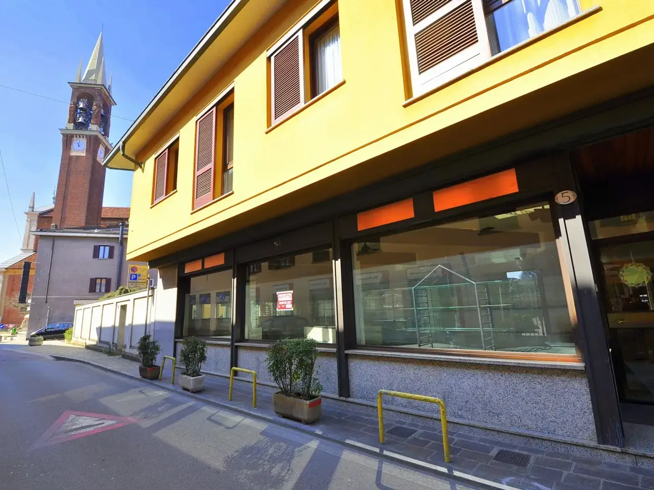 Negozio in , Inveruno, {3} - Foto 1