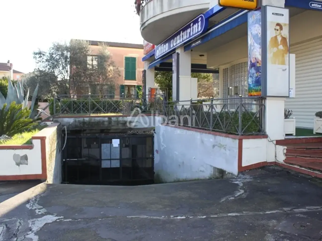 Parcheggio chiuso in , La Spezia, {3} - Foto 1