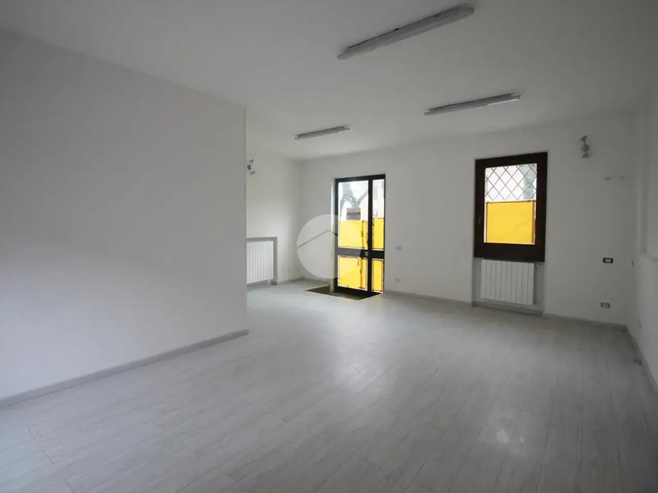 Ufficio in Via Roma 1, Ghisalba, {3} - Foto 1