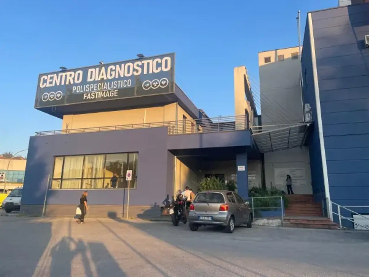Ufficio in Via della Tecnica 18, Potenza, {3} - Foto 1