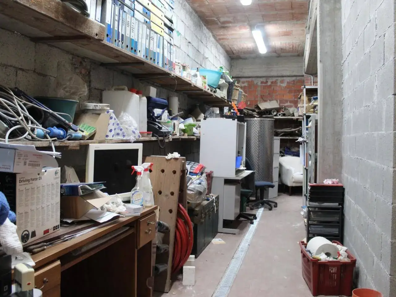 Magazzino in Via Pesciatina 739, Capannori, {3} - Foto 1