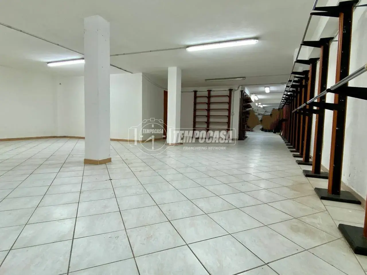 Magazzino in Via Giuseppe Meridda, LI Punti, Sassari, {3} - Foto 2