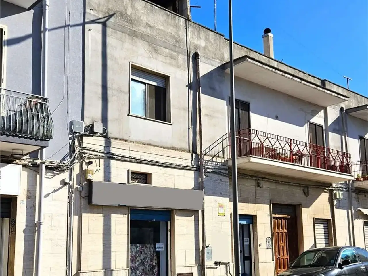 Locale commerciale in Via Sicilia, 27-29, 72100 Brindisi, Brindisi, {3} - Foto 1