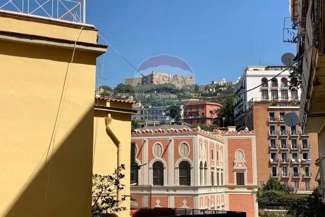 Zweizimmerwohnung in Vicoletto Sant'Arpino a Chiaia 20, Napoli - Foto 1