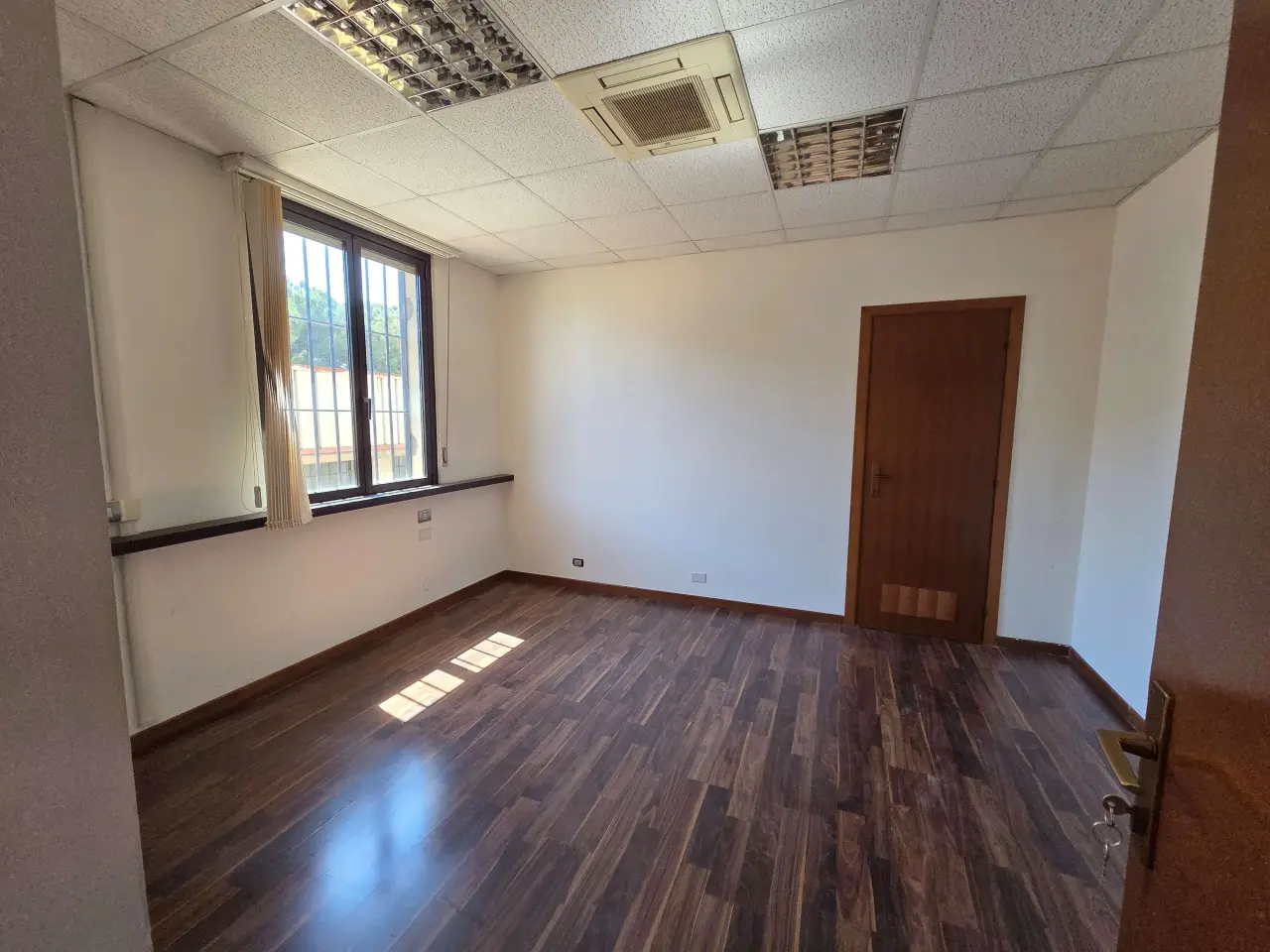 Ufficio in , Macerata, {3} - Foto 1