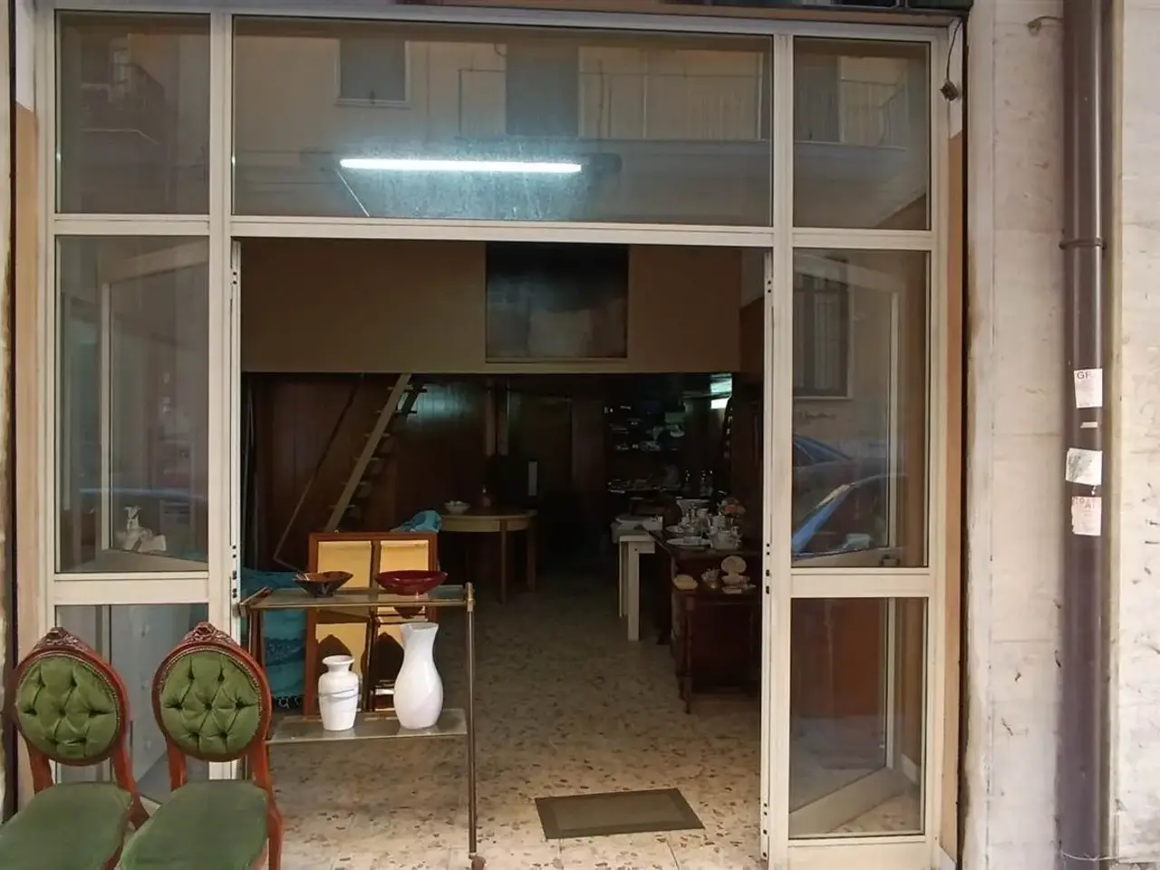 Negozio in Via Canfora, Catania, {3} - Foto 2