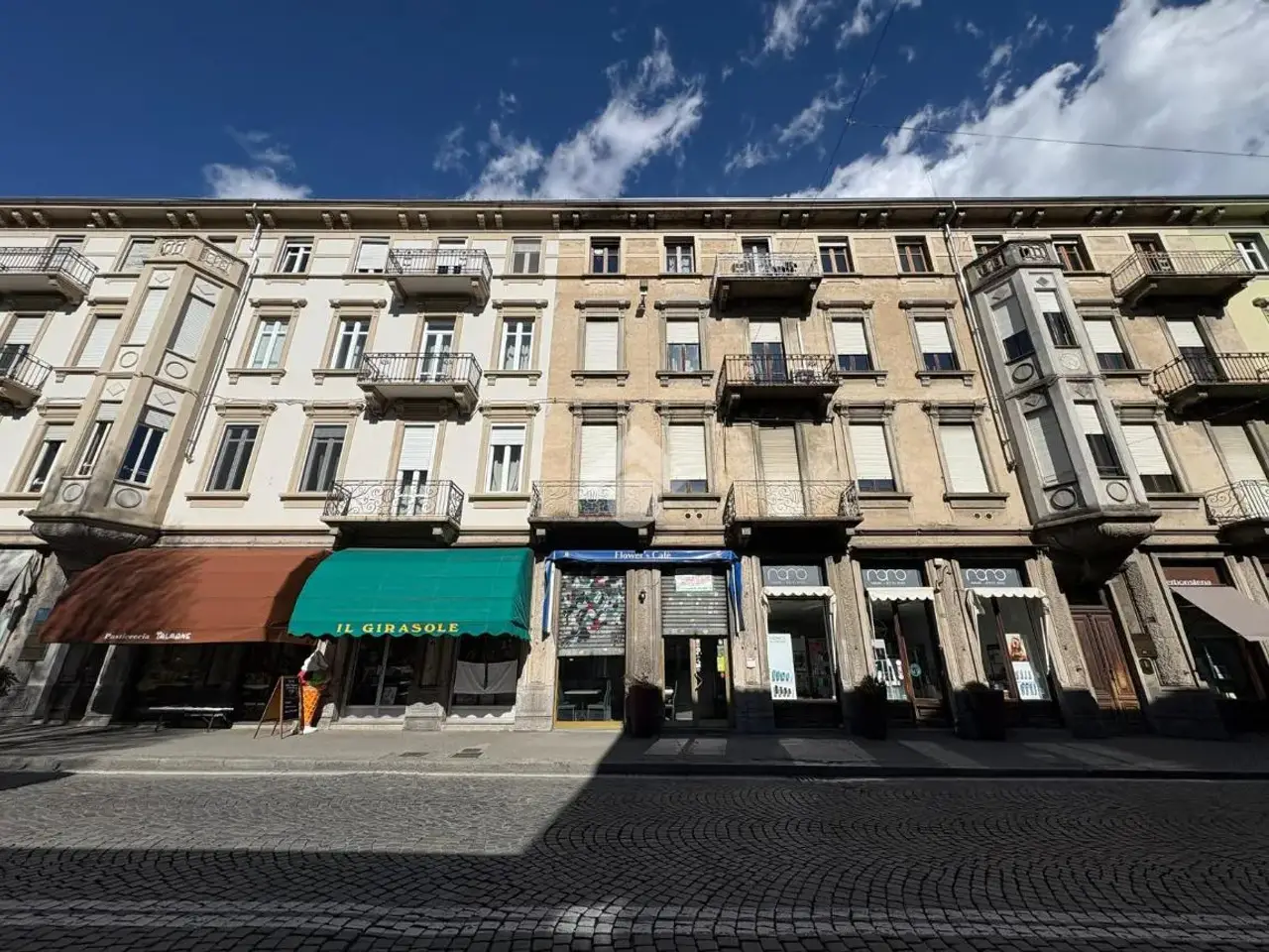Negozio in Corso Nigra 27, Ivrea, {3} - Foto 1