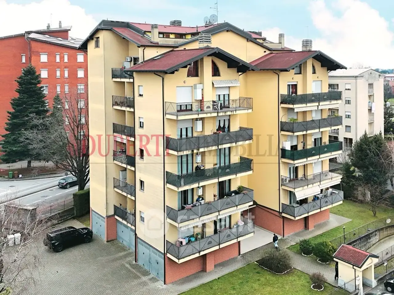 Ufficio in , Gallarate, {3} - Foto 2