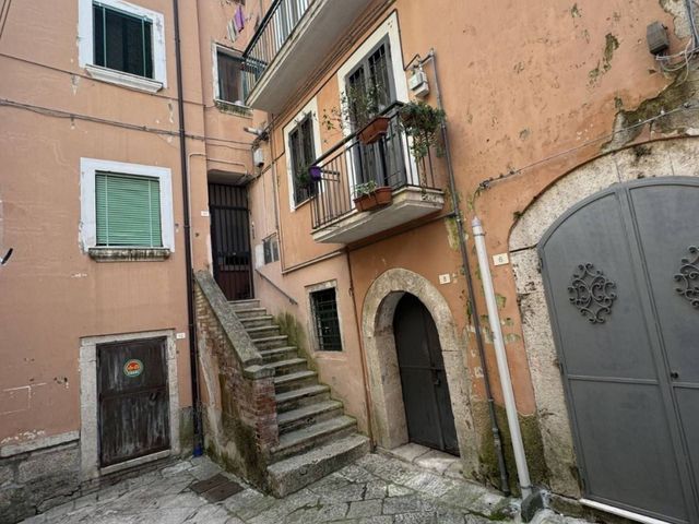 Vierzimmerwohnung in Vico Torretta, Eboli - Foto 1