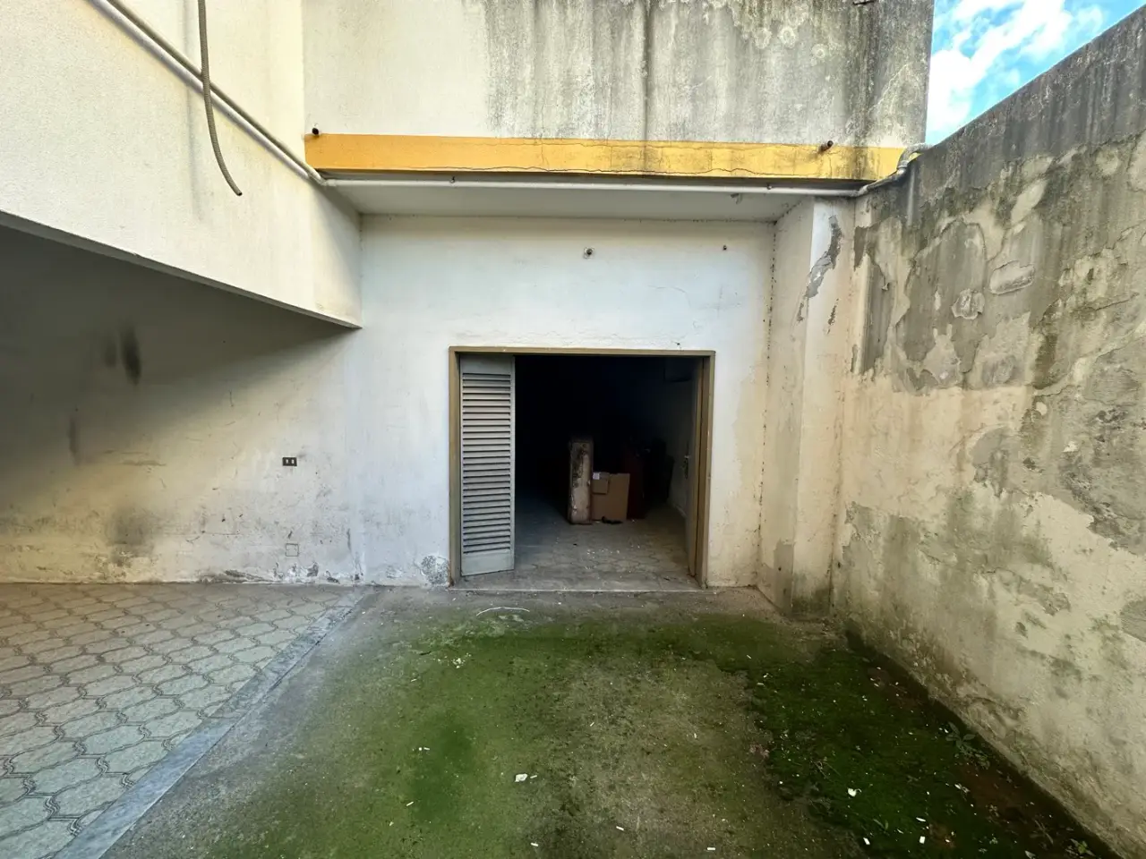 Negozio in Via degli Studi 82, Barcellona Pozzo Di Gotto, {3} - Foto 2