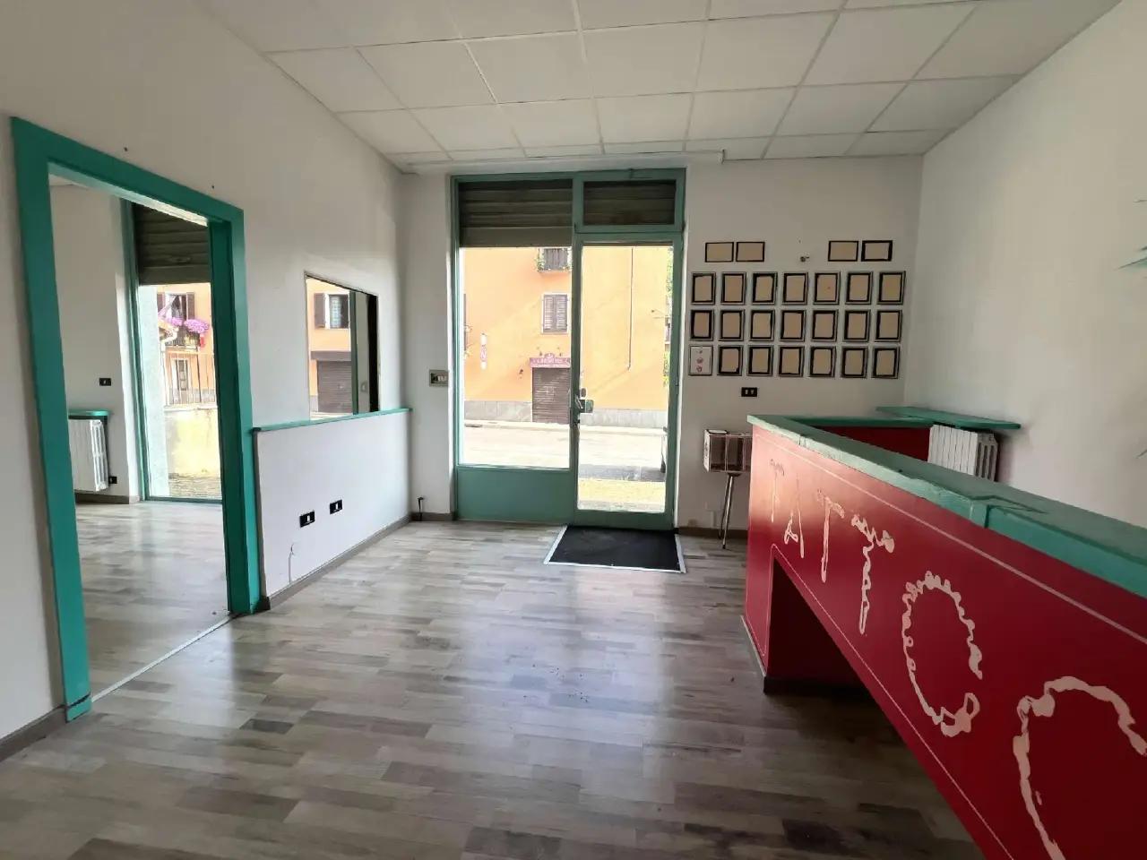 Negozio in Via Nazionale 167, Pinerolo, {3} - Foto 1