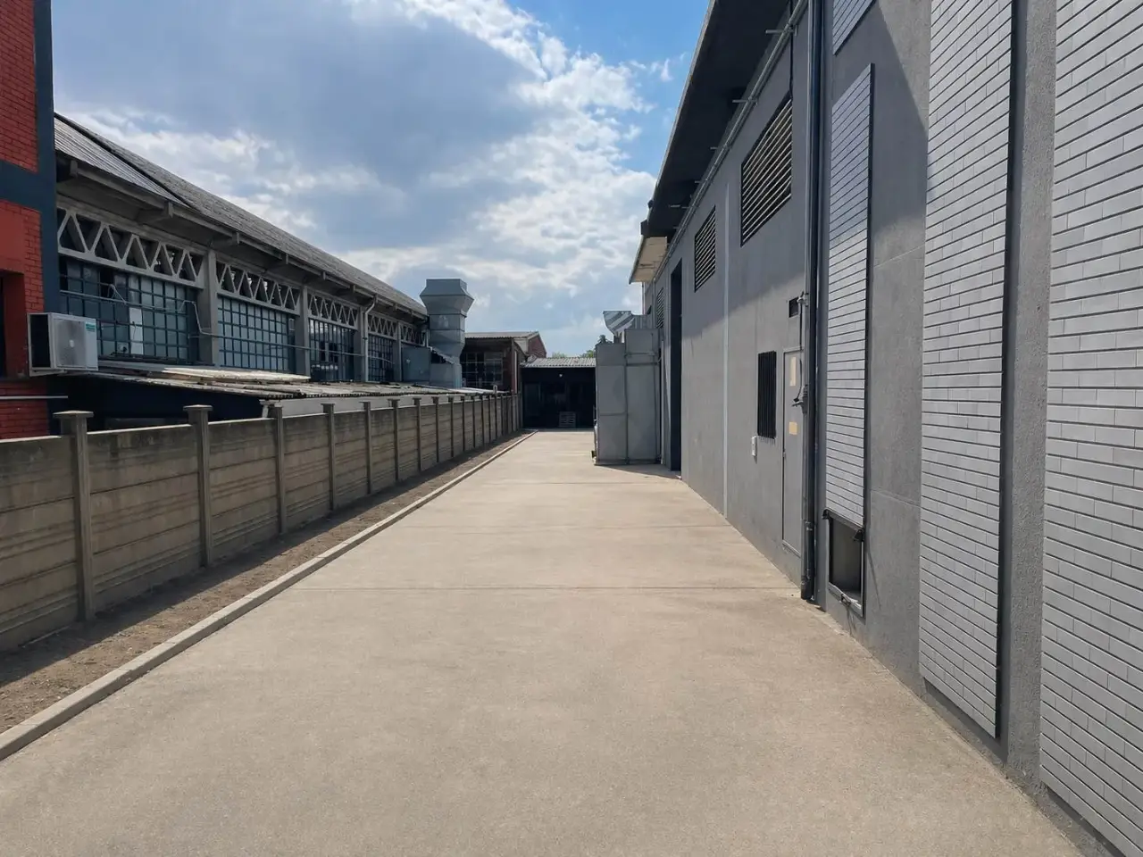 Magazzino in Via W. Manzone, Vercelli, {3} - Foto 2