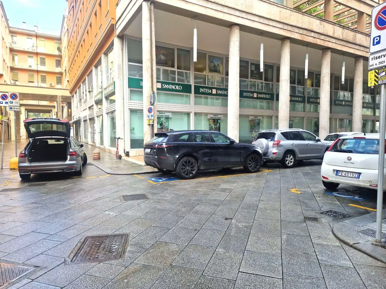 Ufficio in Via San Rocco , Reggio Emilia, {3} - Foto 2