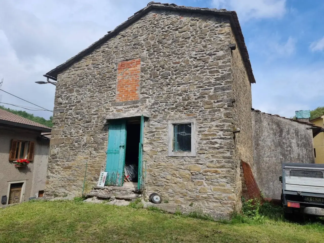 Magazzino in Via Risubbiani Vernio, Vernio, {3} - Foto 1