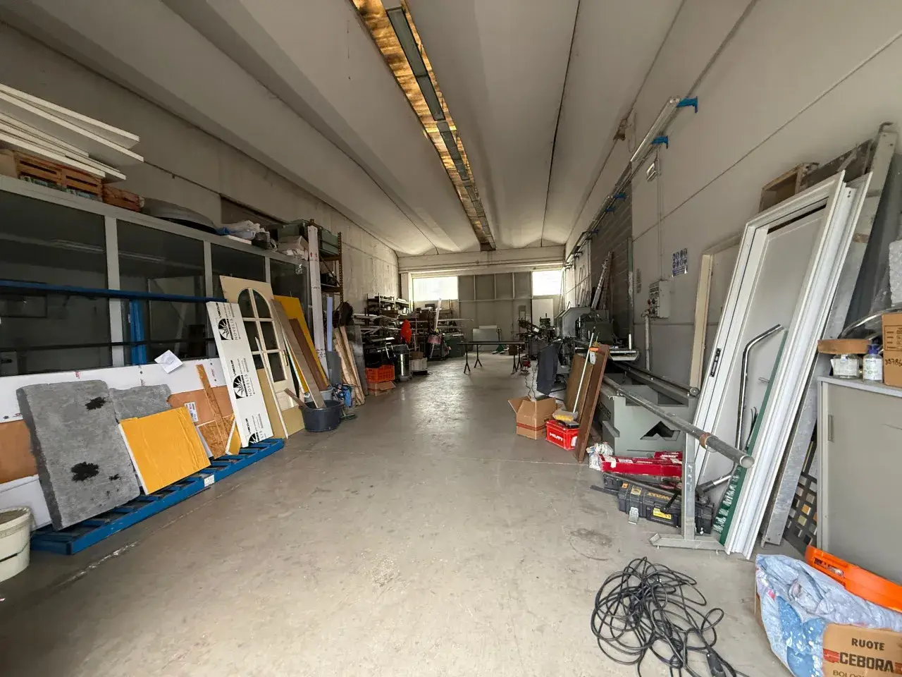 Capannone in Viale del Lavoro, Belfiore, {3} - Foto 1