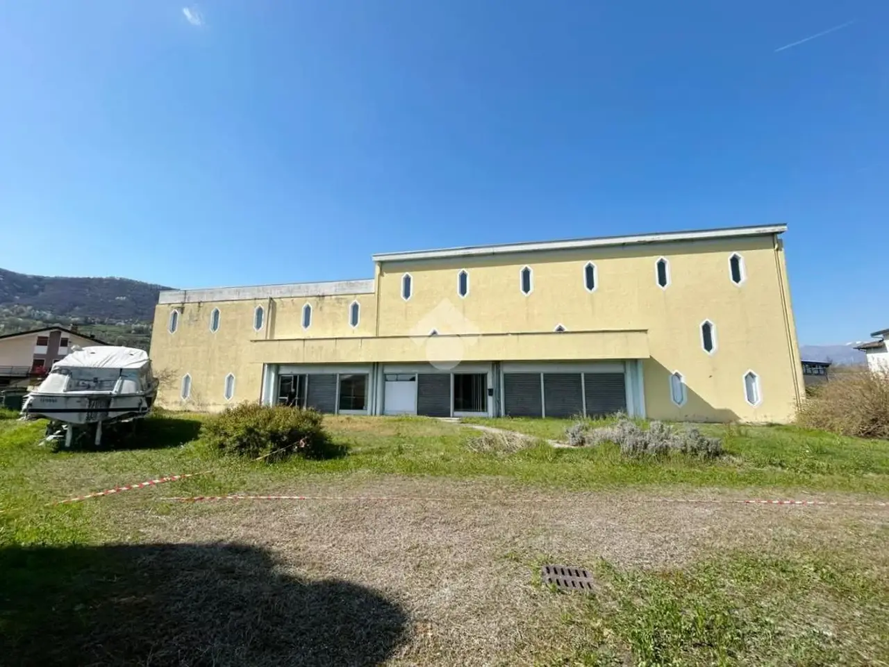 Palazzina commerciale in Via Provinciale 14, Loranze', {3} - Foto 1