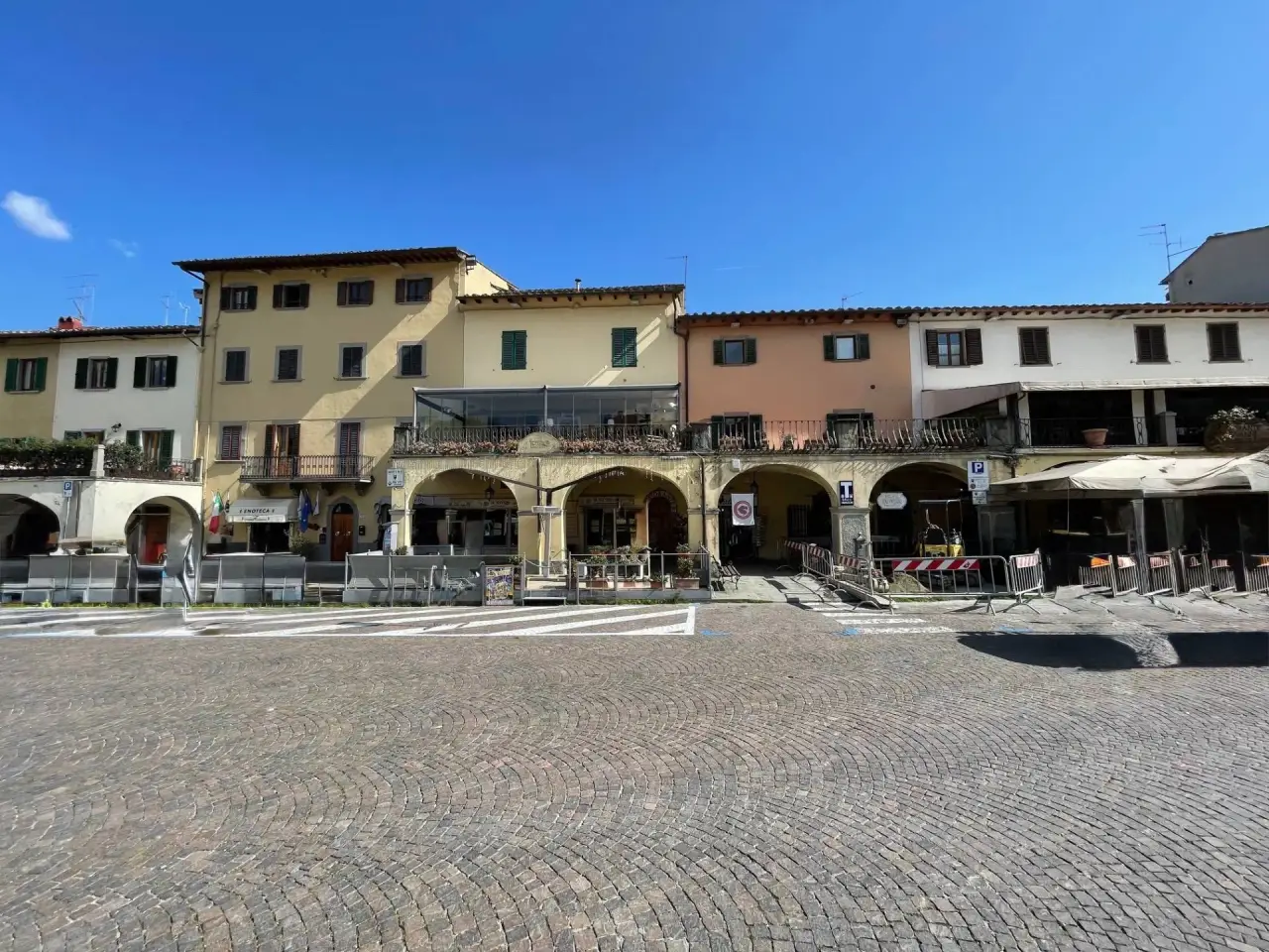 Albergo in Piazza Matteotti 28, Greve In Chianti, {3} - Foto 2