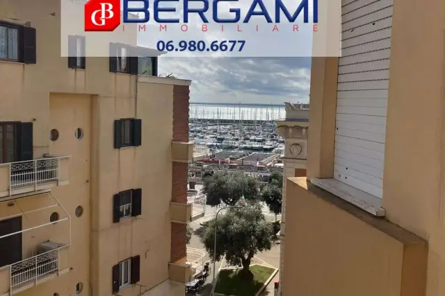 insertion image