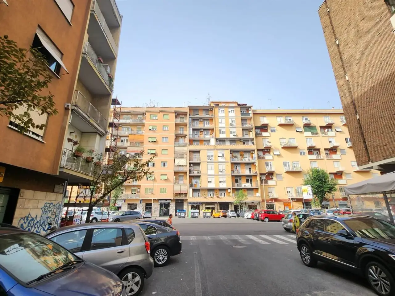 Negozio in Via Vincenzo Cesati, Roma, {3} - Foto 1