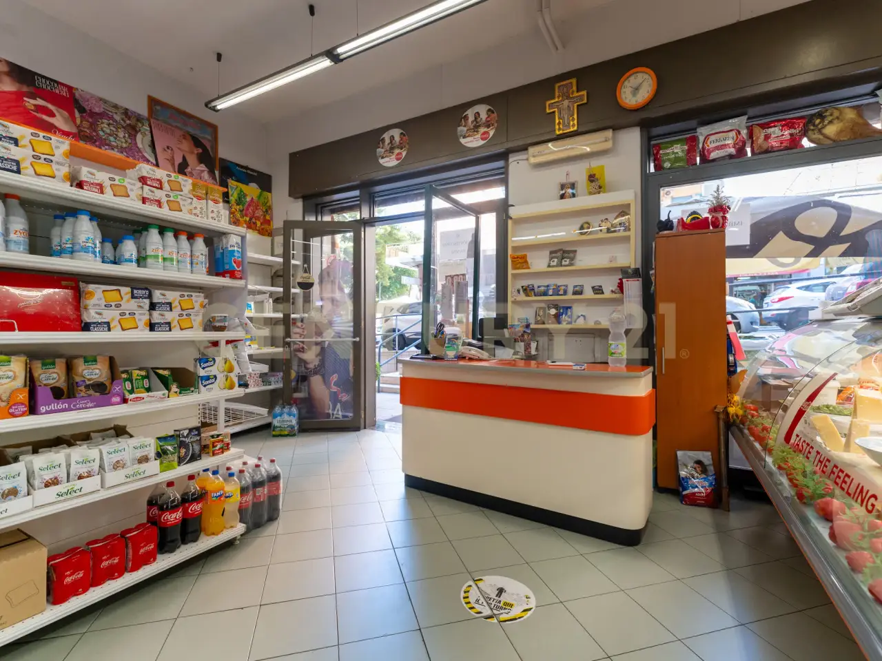 Alimentari in Via Caronda 440, Catania, {3} - Foto 1