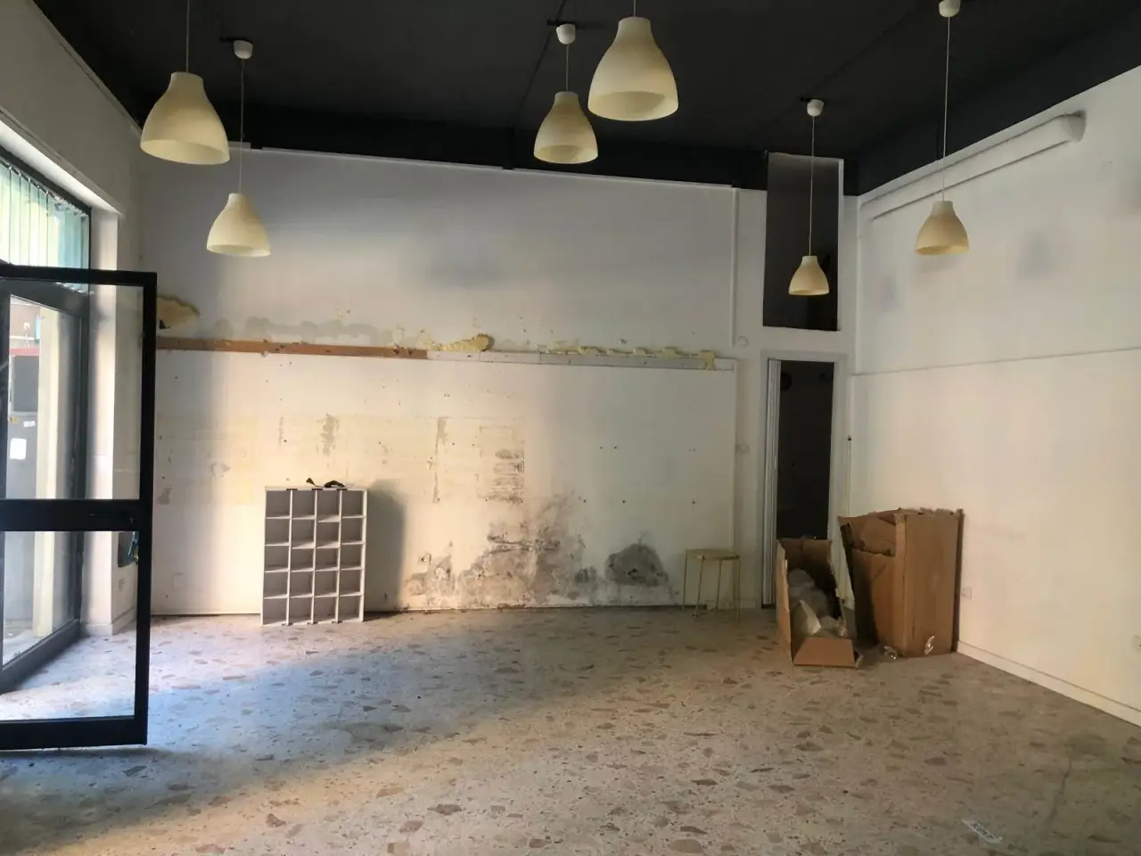 Negozio in Via Raffaele Ricci, Salerno, {3} - Foto 2