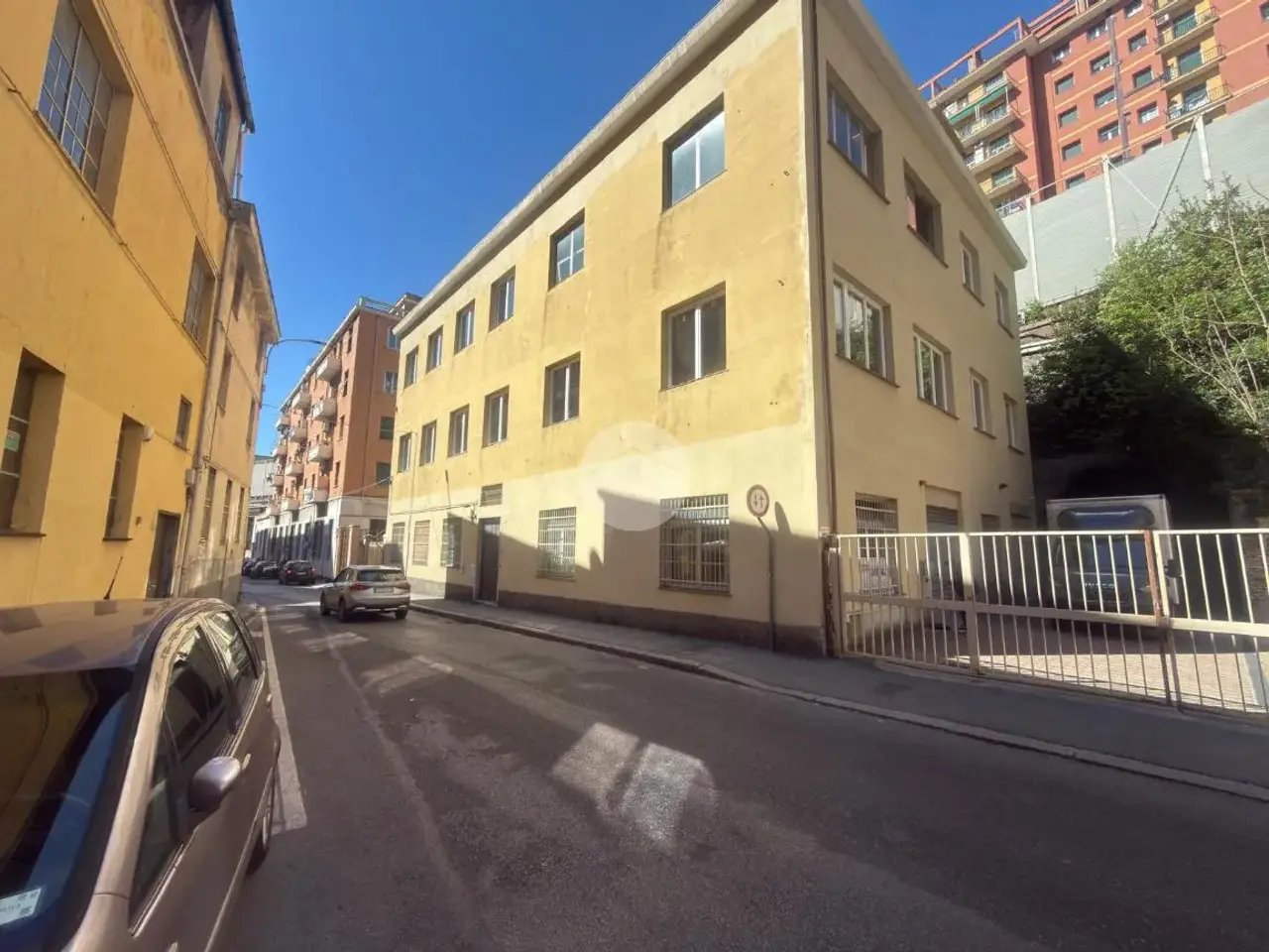 Capannone in Via S. Bartolomeo del Fossato 16, Genova, {3} - Foto 1