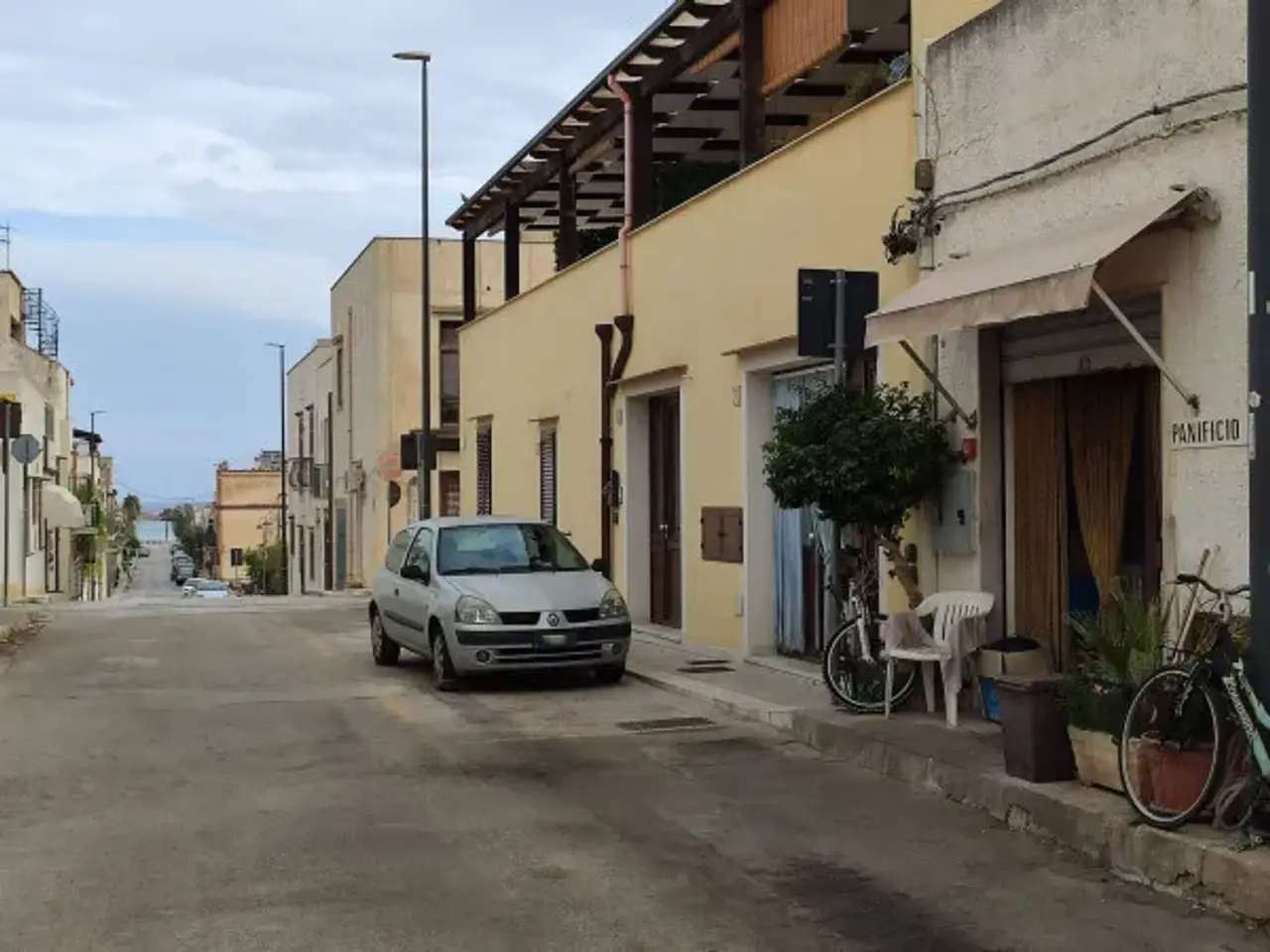 Panificio in Via Nino Bixio 75, San Vito Lo Capo, {3} - Foto 1