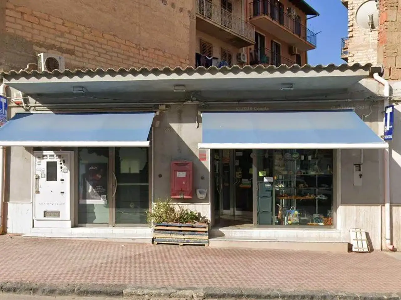 Bar in , Licata, {3} - Foto 1