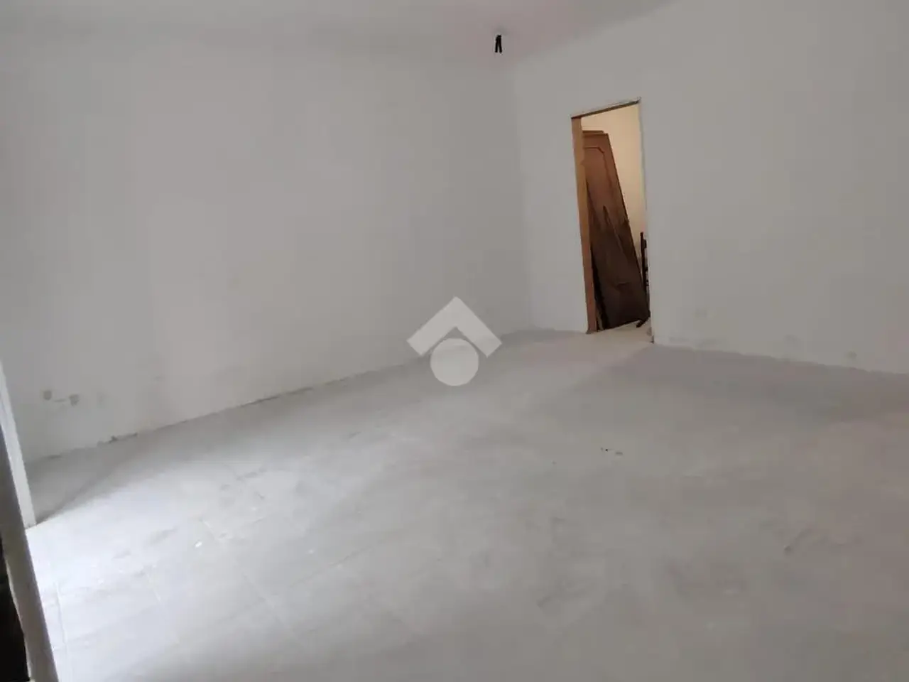 Ufficio in Corso VI Aprile 389, Alcamo, {3} - Foto 1