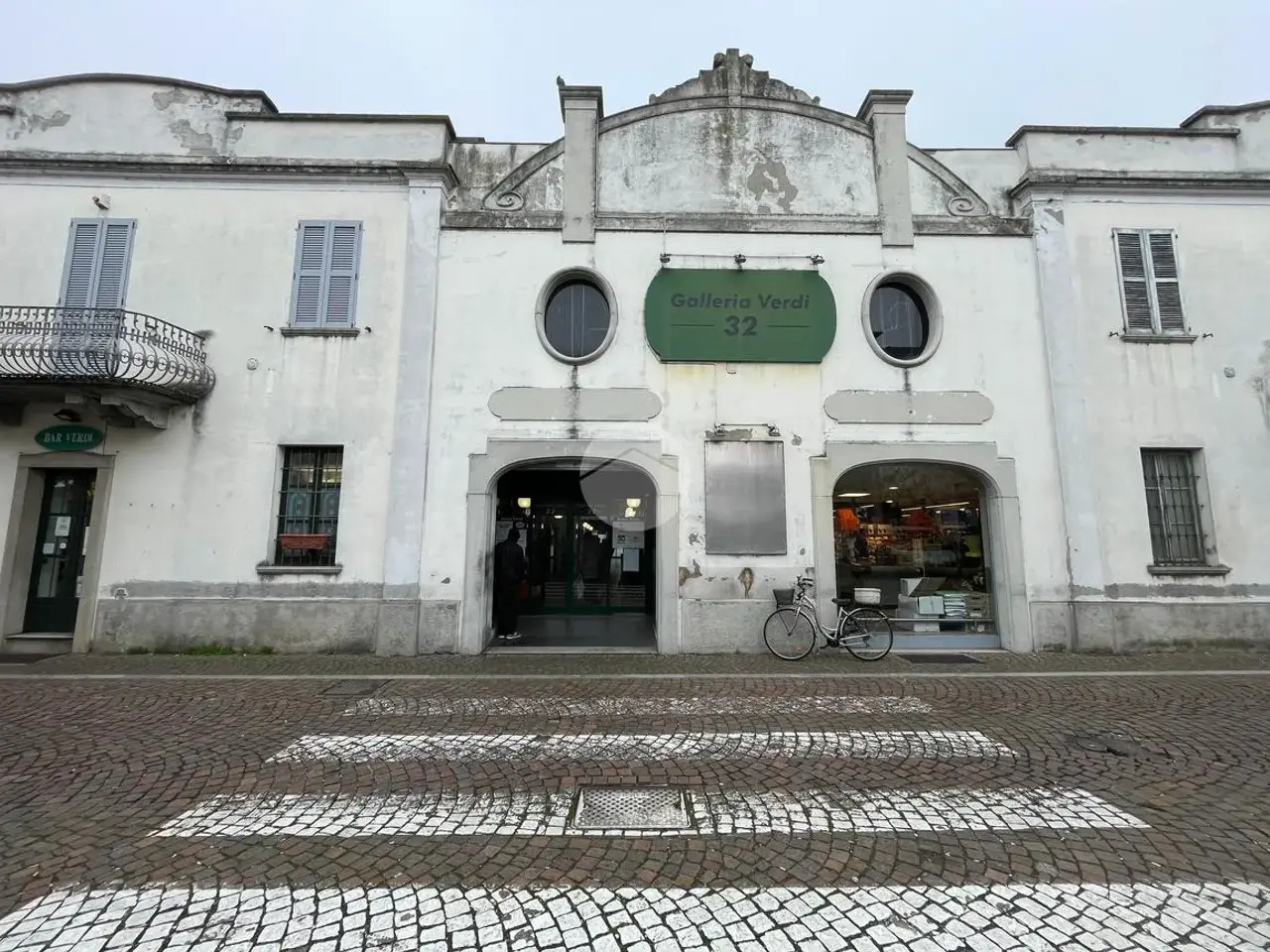 Negozio in Via Giuseppe Verdi 32, Corbetta, {3} - Foto 1