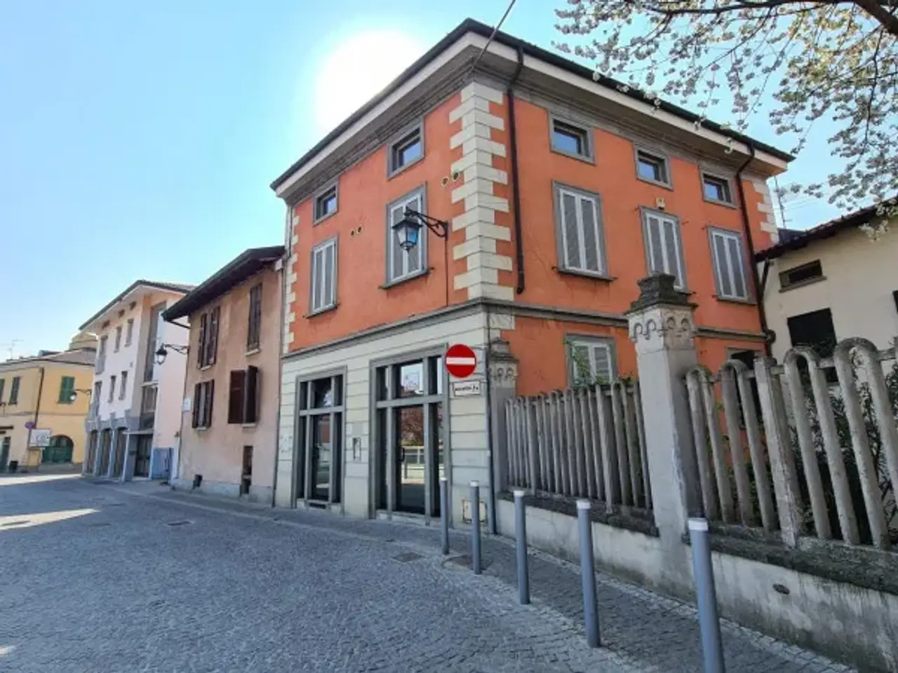 Ufficio in Piazza Setti , Treviglio, {3} - Foto 1