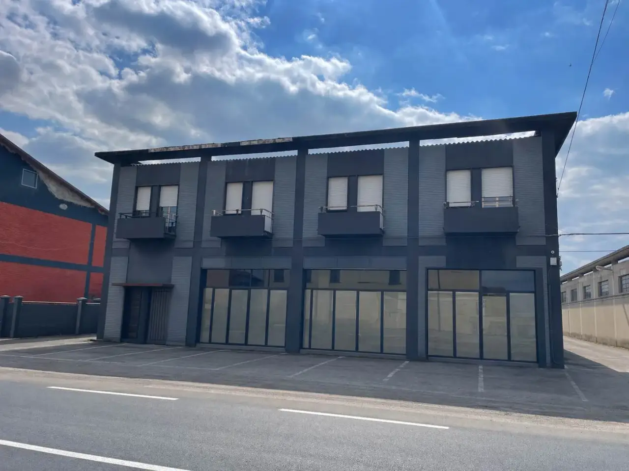 Magazzino in Via W. Manzone, Vercelli, {3} - Foto 1