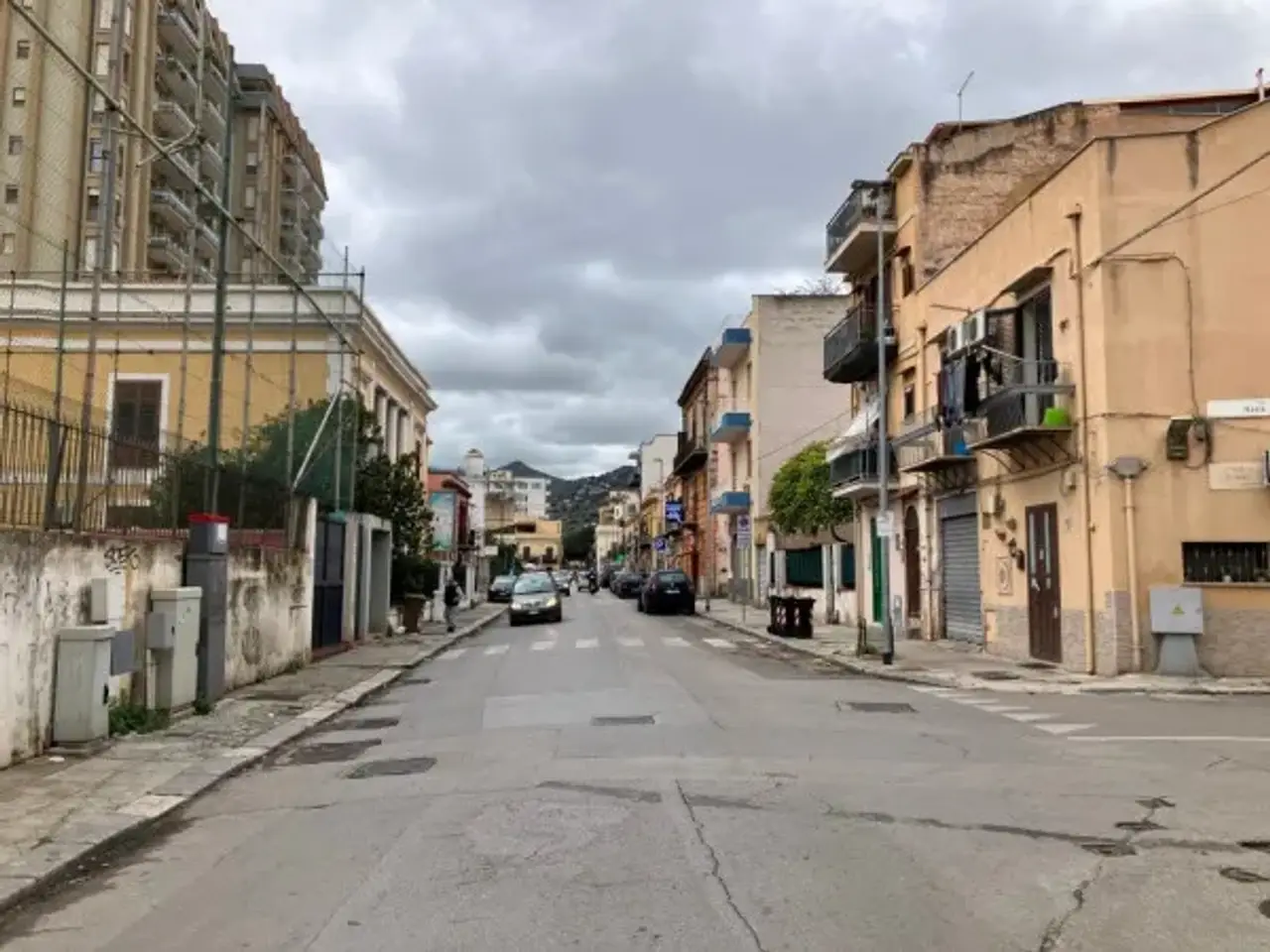 Ufficio in Via dei Quartieri 11, Palermo, {3} - Foto 1