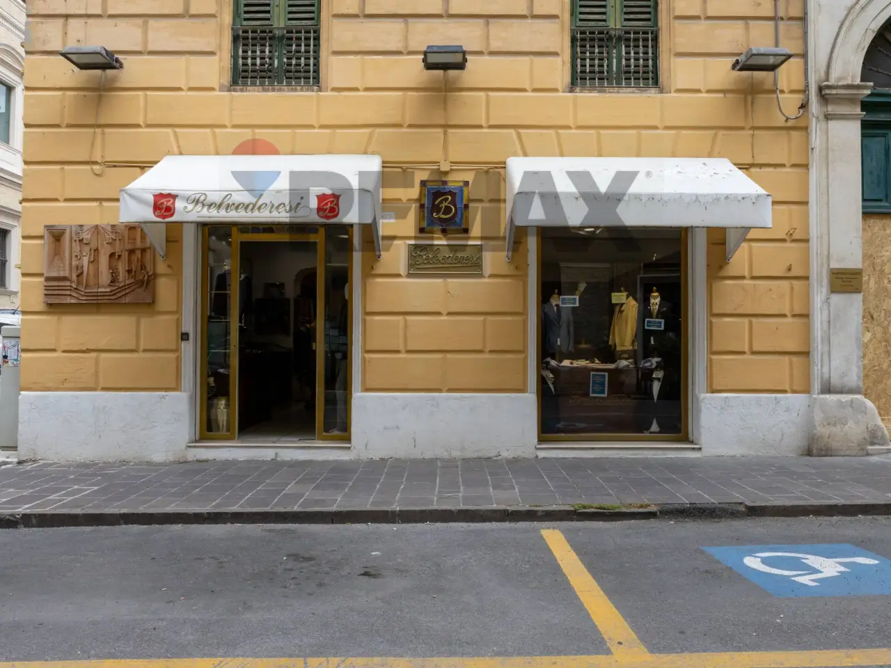 Negozio in , Ancona, {3} - Foto 1