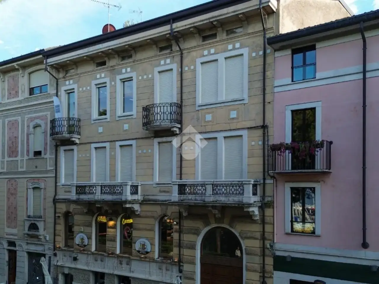 Ufficio in Via Anelli 28, Desenzano Del Garda, {3} - Foto 1