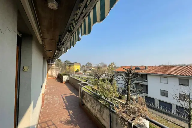 4-room flat in Via Roma, Ponte San Pietro - Photo 1