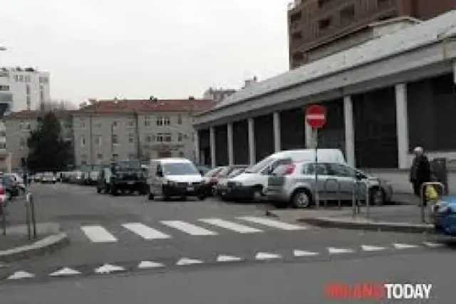 insertion image