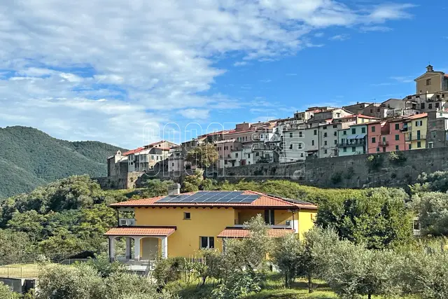 Detached house in Via Bettola, Aulla - Photo 1