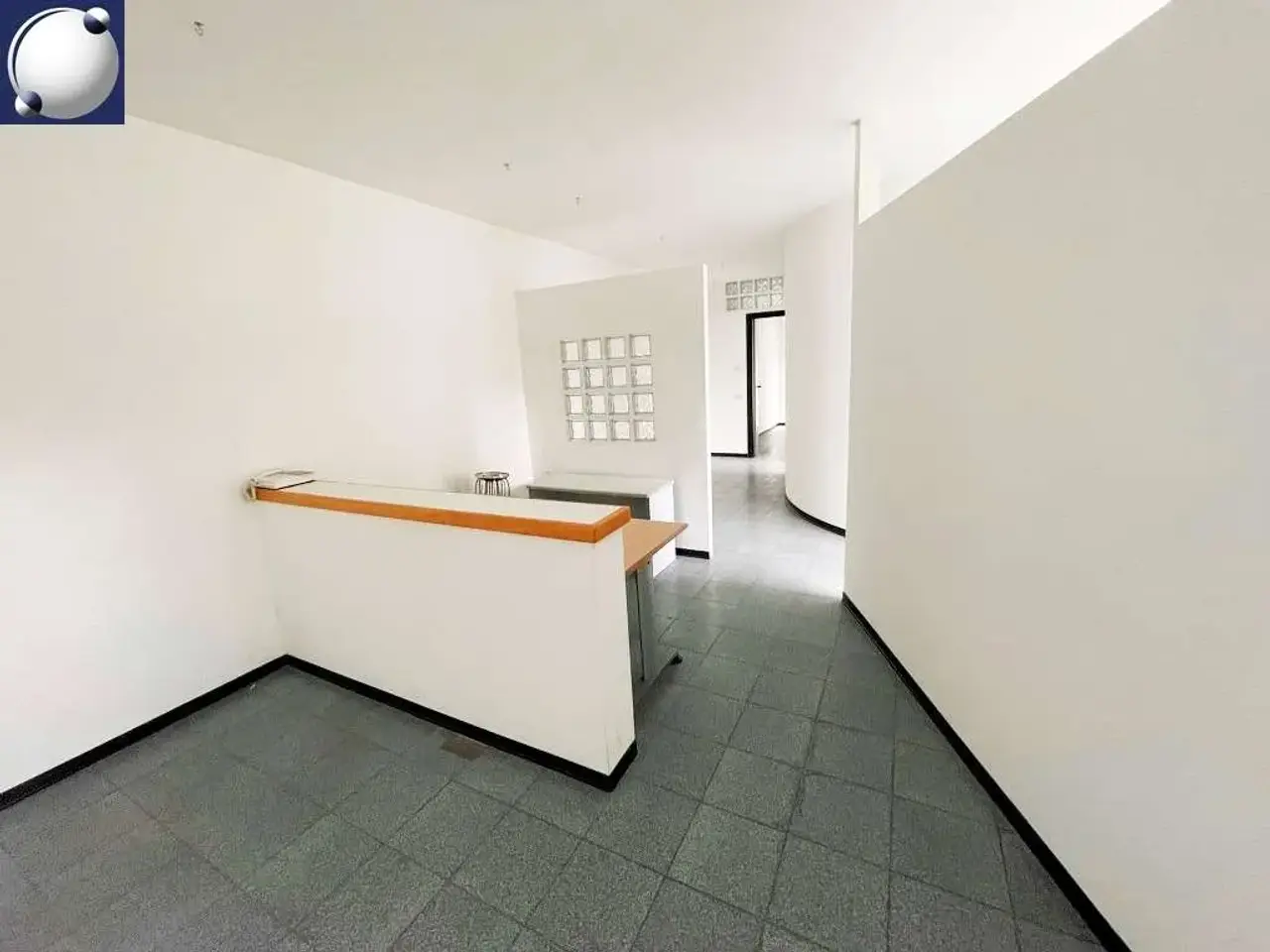 Ufficio in , Erba, {3} - Foto 1