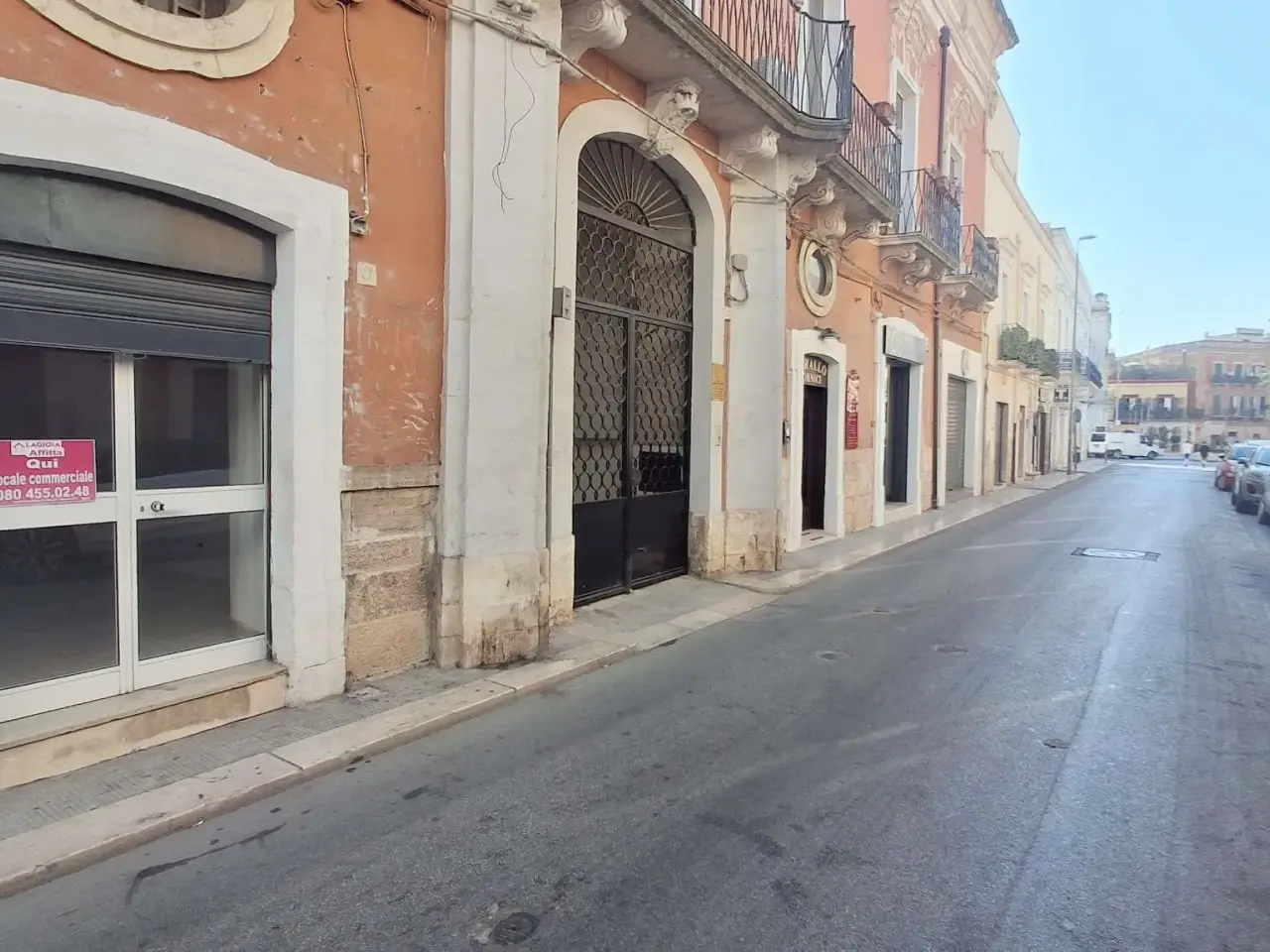 Negozio in , Capurso, {3} - Foto 1