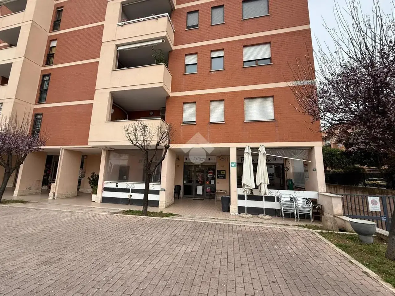 Negozio in Viale Indro Montanelli 80, Roma, {3} - Foto 2