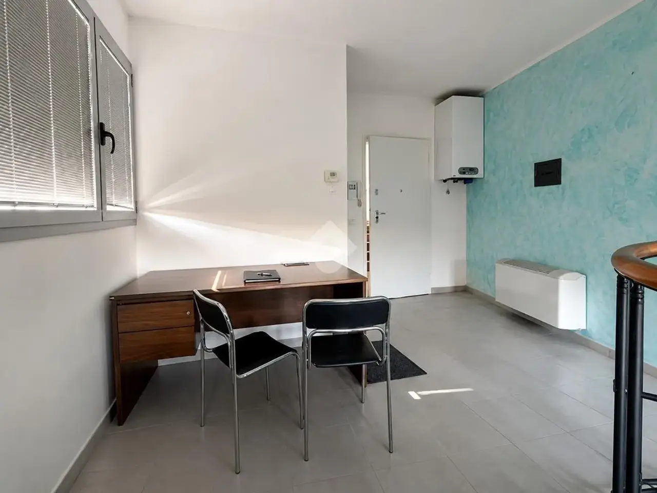 Ufficio in Via Giuseppe Giacosa 3, Bologna, {3} - Foto 2