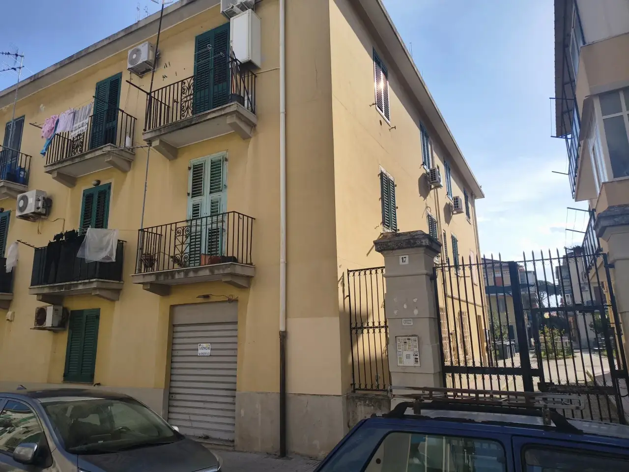 Negozio in Via Lucania, N. 15, Messina, {3} - Foto 1