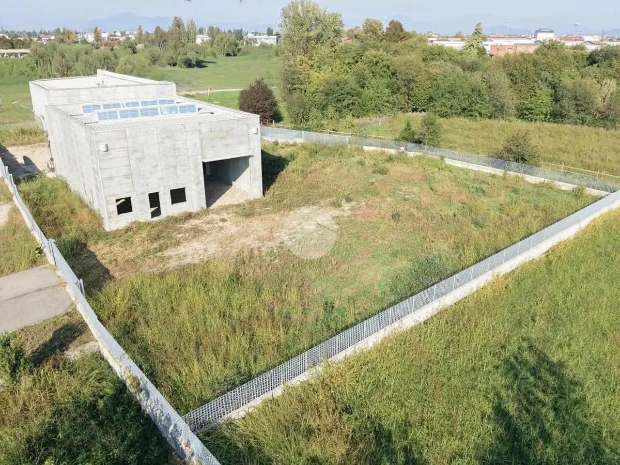 Capannone in Via G.Falcone 1, Romano Di Lombardia, {3} - Foto 1